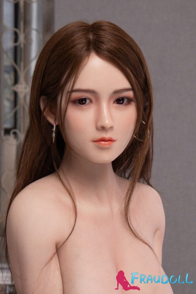 Real Doll Liebespuppe Faustine